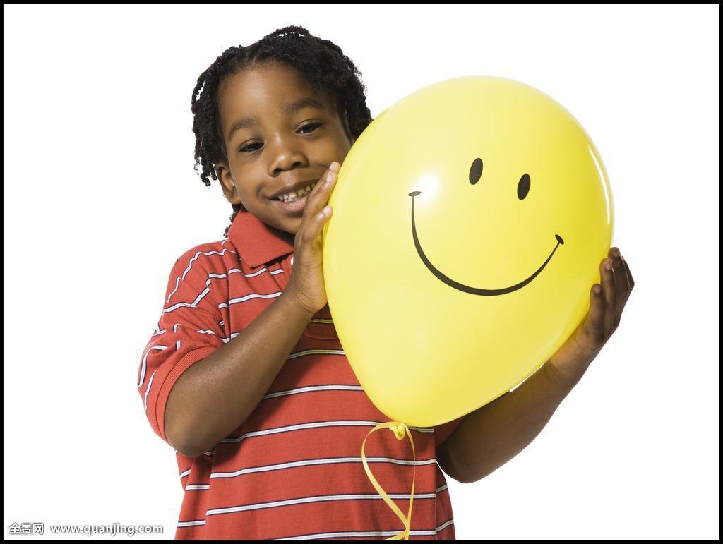 黑人小孩笑脸表情包