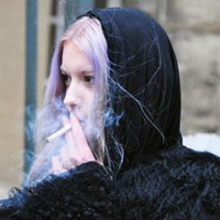 女生抽烟头像社会